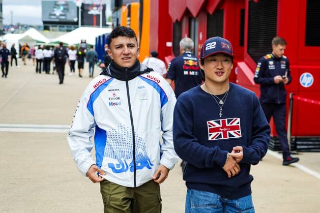 F1 - BRITISH GRAND PRIX 2025 TSUNODA Yuki (jap), Red Bull Racing RB21, HADJAR Isack (fra), Visa Cash App RB F1 Team VCARB02, portrait during the Formula 1 Qatar Airways British Grand Prix 2025, 12th round of the 2025 FIA Formula One World Championship, WM, Weltmeisterschaft from July 4 to 6, 2025 on the Silverstone Circuit, in Silverstone, United Kingdom - SilverstoneUnited Kingdom Copyright: xFLORENTxGOODENx