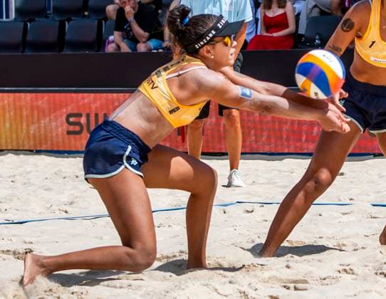 July 5, 2025, Gstaad, Bern, Switzerland: Gstaad Switzerland, 07 05 2025: VICTORIA LOPES PEREIRA TOSTAÃ‚ of Brazil return during Swatch Beach Pro Gstaad 2025, Swatch Beach Pro Gstaad 2025 took place in the famous ski resort and which organizes events like the EFG Swiss Open Gstaad ATP, Tennis Herren 250 and the Polo Gold Club Gstaad 2024 and took place at Roy Emerson Arena in Gstaad. Gstaad Switzerland - ZUMAd206 20250705_zip_d206_032 Copyright: xEricxDubostx