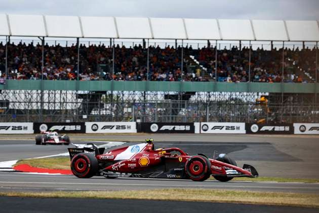 F1 - BRITISH GRAND PRIX 2025 44 HAMILTON Lewis (gbr), Scuderia Ferrari SF-25, action during the Formula 1 Qatar Airways British Grand Prix 2025, 12th round of the 2025 FIA Formula One World Championship, WM, Weltmeisterschaft from July 4 to 6, 2025 on the Silverstone Circuit, in Silverstone, United Kingdom - SilverstoneUnited Kingdom  Copyright: xFLORENTxGOODENx