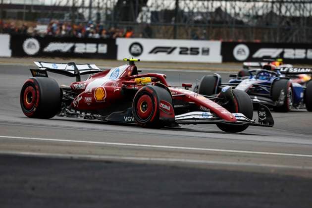F1 - BRITISH GRAND PRIX 2025 44 HAMILTON Lewis (gbr), Scuderia Ferrari SF-25, action during the Formula 1 Qatar Airways British Grand Prix 2025, 12th round of the 2025 FIA Formula One World Championship, WM, Weltmeisterschaft from July 4 to 6, 2025 on the Silverstone Circuit, in Silverstone, United Kingdom - SilverstoneUnited Kingdom  Copyright: xFLORENTxGOODENx
