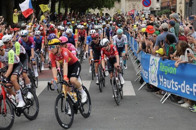 Le 05 07 2025 Lille - Depart Tour de France à Lille PHOTOPQR VOIX DU NORD Alexis Christiaen (Pib) ; 05 07 2025 ; Le 05 07 2025 Lille - Depart Tour de France à Lille. Photo Alexis Christiaen (Pib) - La Voix du Nord Tour de France 2025 07 05 2025 Lille - Start of the Tour de France in Lille - Caravan - race - atmosphere. NORD France  Copyright: xPHOTOPQR VOIXxDUxNORD MAXPPPxAlexisxChristiaenx(Pib)x 20250705VDN9229 20250705VDN9229