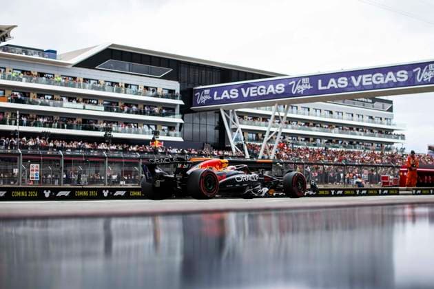 F1 - BRITISH GRAND PRIX 2025 01 VERSTAPPEN Max (nld), Red Bull Racing RB21, action during the Formula 1 Qatar Airways British Grand Prix 2025, 12th round of the 2025 FIA Formula One World Championship, WM, Weltmeisterschaft from July 4 to 6, 2025 on the Silverstone Circuit, in Silverstone, United Kingdom - SilverstoneUnited Kingdom  Copyright: xEricxAlonsox