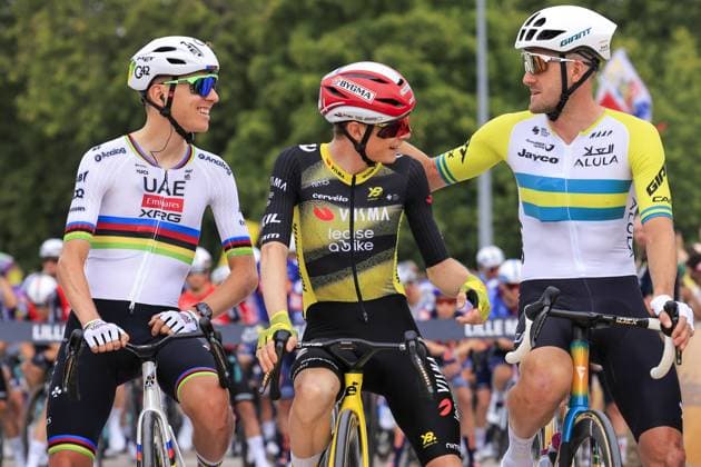 CICLISMO - Tour De France - Tour de France 2025 - Stage 1 Tadej POGACAR, UAE Team Emirates - XRG, Jonas VINGEGAARD, Team Visma Lease a Bike, Luke DURBRIDGE, Team Jayco AlUla, during the Tour de France 2025, UCI WorldTour cycling event, Stage 1, Lille Metropole - Lille Metropole (184,9 Km) on 5 July 2025 in Lille, France during Tour de France 2025 - Stage 1, Tour De France race in France, France, July 05 2025 France France Copyright: xIPAxSport ABACAx