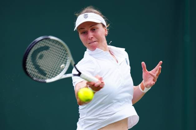 Liudmila Samsonova during her third round match Wimbledon Tennis Championships, Day 6, The All England Lawn Tennis and Croquet Club, London, UK - 05 Jul 2025London The All England Lawn Tennis and United Kingdom  Copyright: xJavierxGarcia Shutterstockx 15385616l
