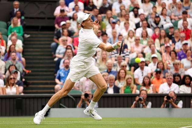Jannik Sinner during his third round match Wimbledon Tennis Championships, Day 6, The All England Lawn Tennis and Croquet Club, London, UK - 05 Jul 2025London The All England Lawn Tennis and United Kingdom  Copyright: xEllaxLing Shutterstockx 15385619f