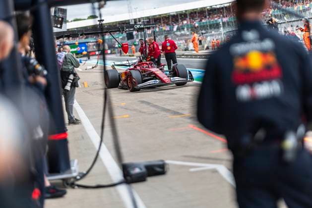 Formula 1 Qatar Airways British Grand Prix 2025 Alexis Perrin OVERTAKE MAXPPP - Silverstone 05 07 2025 16 LECLERC Charles (mon), Scuderia Ferrari HP, action during the Formula 1 Qatar Airways British Grand Prix 2025, the 12th round of the 2025 FIA Formula 1 World Championship, WM, Weltmeisterschaft at the Silverstone Circuit in Silverstone, United Kingdom, from July 3 to 6, 2025 Silverstone United Kingdom  Copyright: xOVERTAKE MAXPPPxAlexisxPerrinx OVT202507059394 OVT202507059394