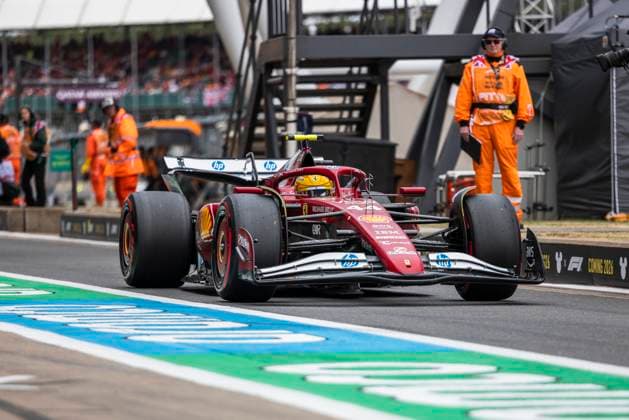 Formula 1 Qatar Airways British Grand Prix 2025 Alexis Perrin OVERTAKE MAXPPP - Silverstone 05 07 2025 44 HAMILTON Lewis (gbr), Scuderia Ferrari HP, action during the Formula 1 Qatar Airways British Grand Prix 2025, the 12th round of the 2025 FIA Formula 1 World Championship, WM, Weltmeisterschaft at the Silverstone Circuit in Silverstone, United Kingdom, from July 3 to 6, 2025 Silverstone United Kingdom  Copyright: xOVERTAKE MAXPPPxAlexisxPerrinx OVT202507059422 OVT202507059422