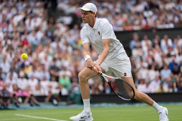 2025-07-05 The Championships Wimbledon 2025 LONDON, UNITED KINGDOM - JULY 5: Jannik Sinner of Italy during Day Six of The Championships Wimbledon 2025 at All England Lawn Tennis and Croquet Club on July 5, 2025 in London, United Kingdom. (Photo by Marleen Fouchier BSR Agency) London United Kingdom Content not available for redistribution in The Netherlands directly or indirectly through any third parties. Copyright: xBSRxAgencyx