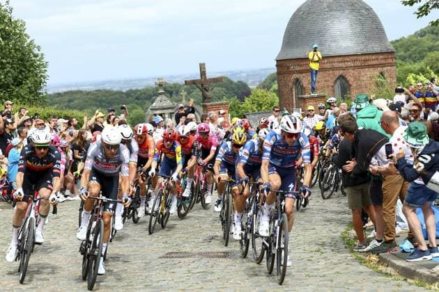 The pack of riders pictured in action during the first stage, Lille Metropole to Lille Metropole (185 km), of the 2025 Tour de France cycling race, in Lille, France, on Saturday 05 July 2025. The 112th edition of the Tour de France starts on Saturday 5 July in Lille, France, and will finish in Paris, France on the 27th of July. DAVIDxPINTENS  x128484398x