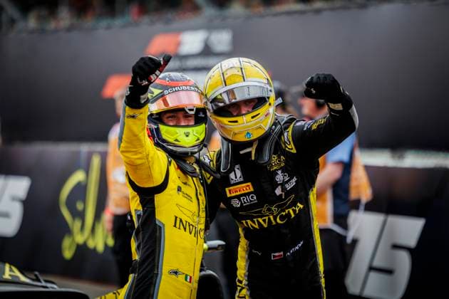 AUTO - FORMULA 2 2025 - AUSTRIA FORNAROLI Leonardo (ita), Invicta Racing, Dallara F2 2024, portrait celebrates his victory STANEK Romane (cze), Invicta Racing, Dallara F2 2024, portrait during the 8th round of the 2025 FIA Formula 2 Championship from July 4 to 6, 2025 on the Silverstone Circuit, in Silverstone, United Kingdom - SilverstoneUnited Kingdom  Copyright: xXavixBonillax