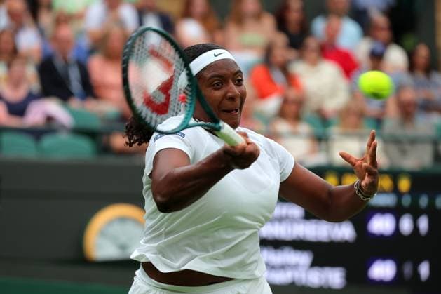 5th July 2025; All England Lawn Tennis and Croquet Club, London, England; Wimbledon Tennis Tournament, Day 6; Hailey Baptiste (USA) with a forehand shot to Mirra Andreeva (RUS)  ActionPlus12809701 JohnxPatrickxFletcher