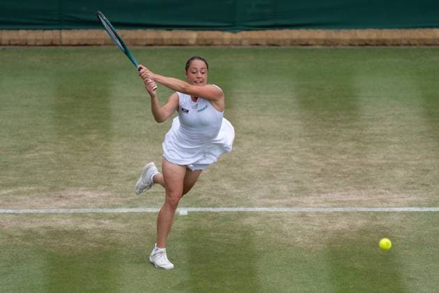 2025-07-05 The Championships Wimbledon 2025 LONDON, UNITED KINGDOM - JULY 5: Elisabetta Cocciaretto of Italy during Day Six of The Championships Wimbledon 2025 at All England Lawn Tennis and Croquet Club on July 5, 2025 in London, United Kingdom. (Photo by Marleen Fouchier BSR Agency) London United Kingdom Content not available for redistribution in The Netherlands directly or indirectly through any third parties. Copyright: xBSRxAgencyx