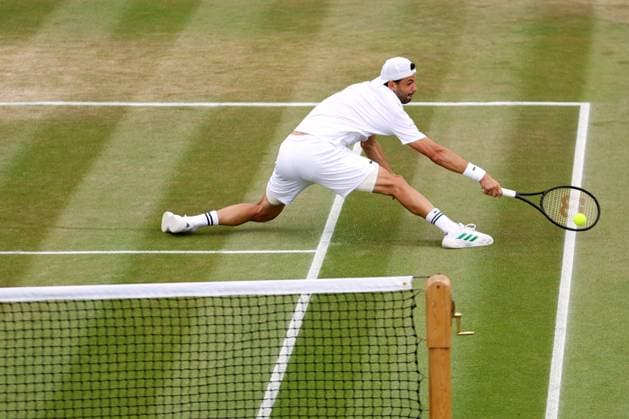 Grigor Dimitrov during his third round match Wimbledon Tennis Championships, Day 6, The All England Lawn Tennis and Croquet Club, London, UK - 05 Jul 2025London The All England Lawn Tennis and United Kingdom  Copyright: xEllaxLing Shutterstockx 15385619ah