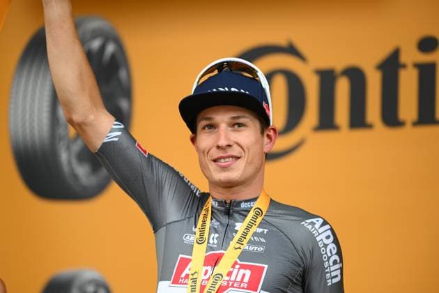 Tour de France 2025 Stage 1 LILLE METROPOLE, FRANCE - JULY 05 : Philipsen Jasper (BEL) of Alpecin-Deceuninck on the podium during stage 1 of the 112th edition of Tour de France an UCI World Tour 2.UWT cycling road race stage for Men Elite of 185 km with start in Lille Metropole and finish in Lille Metropole on July 5, 2025 in Lille Metropole, France, 05 07 2025 ( Motordriver Kenny Verfaillie - Lille Metropole France  Copyright: xVincentxKalutx