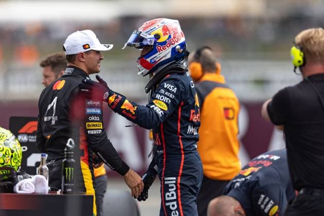 F1 - BRITISH GRAND PRIX 2025 NORRIS Lando (gbr), McLaren F1 Team MCL39, portrait, VERSTAPPEN Max (ned), Red Bull Racing RB21, portrait during the Formula 1 Qatar Airways British Grand Prix 2025, 12th round of the 2025 FIA Formula One World Championship, WM, Weltmeisterschaft from July 4 to 6, 2025 on the Silverstone Circuit, in Silverstone, United Kingdom - SilverstoneUnited Kingdom Copyright: xDPPIx