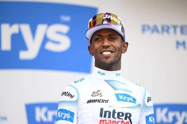 Tour de France 2025 Stage 1 LILLE METROPOLE, FRANCE - JULY 05 : Girmay Biniam (ERI) of Intermarche - Wanty on the podium with the white jersey during stage 1 of the 112th edition of Tour de France an UCI World Tour 2.UWT cycling road race stage for Men Elite of 185 km with start in Lille Metropole and finish in Lille Metropole on July 5, 2025 in Lille Metropole, France, 05 07 2025 ( Motordriver Kenny Verfaillie - Lille Metropole France  Copyright: xVincentxKalutx
