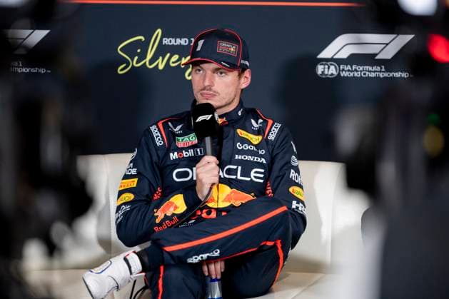 Formula 1 Qatar Airways British Grand Prix 2025 Alexis Perrin OVERTAKE MAXPPP - Silverstone 05 07 2025 01 VERSTAPPEN Max (nld), Oracle Red Bull Racing, portrait top 3 press conference, PK, Pressekonferenz during the Formula 1 Qatar Airways British Grand Prix 2025, the 12th round of the 2025 FIA Formula 1 World Championship, WM, Weltmeisterschaft at the Silverstone Circuit in Silverstone, United Kingdom, from July 3 to 6, 2025 Silverstone United Kingdom  Copyright: xOVERTAKE MAXPPPxAlexisxPerrinx OVT202507050120 OVT202507050120