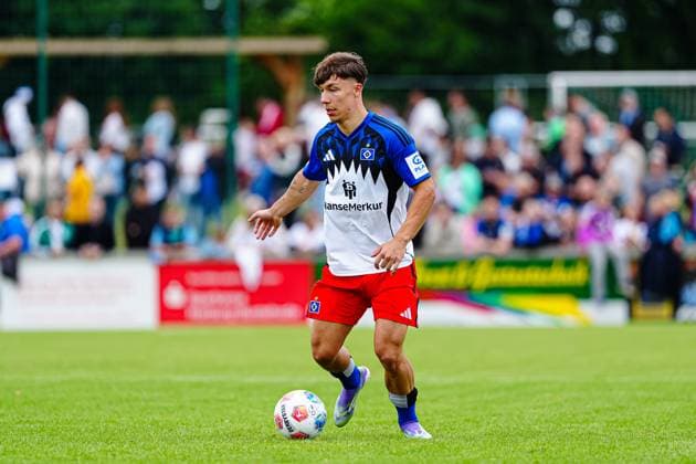 Football, Bundesliga 2, Holstein Kiel sign Moritz Reimers from Hamburger SV II - Archive pictures
