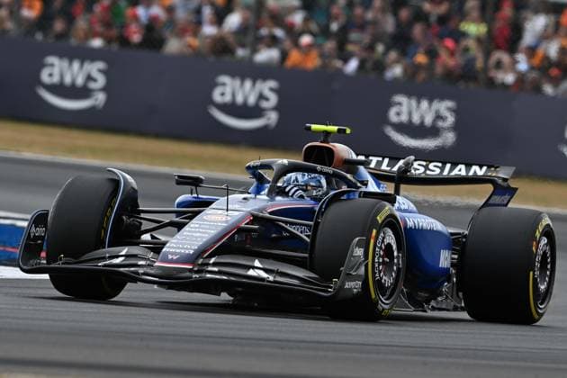 Ahead of F1 Grand Prix of Great Britain NORTHAMPTON, UNITED KINGDOM - JULY 5: Carlos Sainz of Williams competes during practice tour ahead of the F1 Grand Prix of Great Britain at Silverstone Circuit on in Northampton, United Kingdom on July 5, 2025. Rasid Necati Aslim Anadolu Northampton United Kingdom. Editorial use only. Please get in touch for any other usage.  Copyright: x2025xAnadoluxRasidxNecatixAslimx