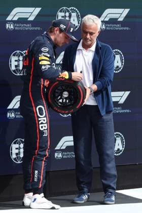 F1 British Grand Prix 2025 Qualifying Max Verstappen of Red Bull Racing and Jose Mourinho after qualifying ahead of the Formula 1 British Grand Prix at Silverstone Circuit in Northampton, Great Britain on July 5, 2025. Northampton United Kingdom  Copyright: xJakubxPorzyckix originalFilename:porzycki-f1britis250705_npC2R.jpg