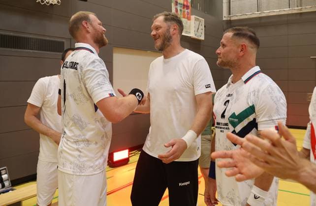 05 07 25 Farewell match Manuel Späth Germany, Ostfildern, 05 07 2025, Handball, Farewell match Manuel Späth from left Manuel Säth, goalkeeper Joggi Bitter, Mimi Kraus