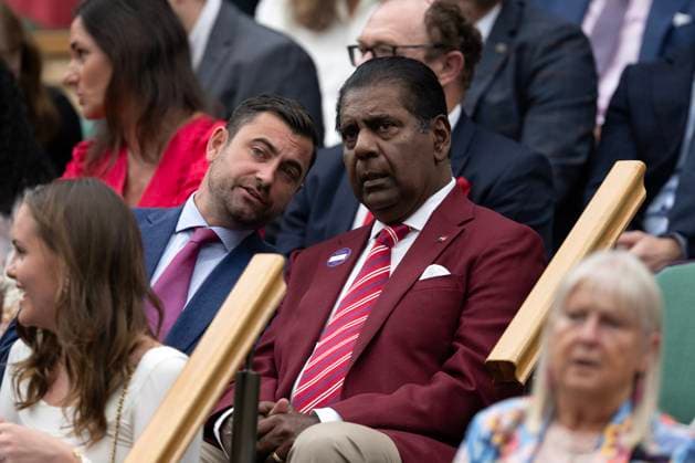 Day Six: The Championships - Wimbledon 2025 LONDON, ENGLAND - JULY 05: Former tennis player Vijay Amritraj looks on from the Royal Box prior to the Gentlemen Singles third round match between Jannik Sinner of Italy and Pedro Martinez of Spain on day six of The Championships Wimbledon 2025 at All England Lawn Tennis and Croquet Club on July 05, 2025 in London, England. London All England Lawn Tennis and Croq England United Kingdom Copyright: xVisionhausx 776301258