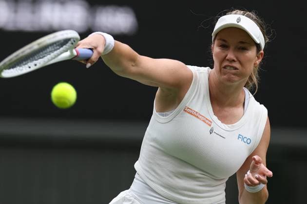 July 5, 2025, London, Celestynow, England: DANIELLE COLLINS of USA during the match against I. Swiatek of Poland in the third round of Championships 2025 at Wimbledon AELTC in London. London England - ZUMAc278 20250705_zsp_c278_023 Copyright: xMarcinxCholewinskix