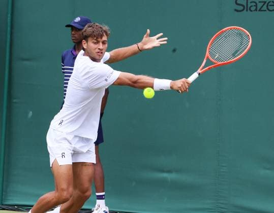 TENNIS - Wimbledon 2025 LONDON,ENGLAND,05.JUL.25 - TENNIS - ATP, Tennis Herren World Tour, Wimbledon, Grand Slam. Image shows Flavio Cobolli (ITA).  GEPAxpictures xAlanxGrieves