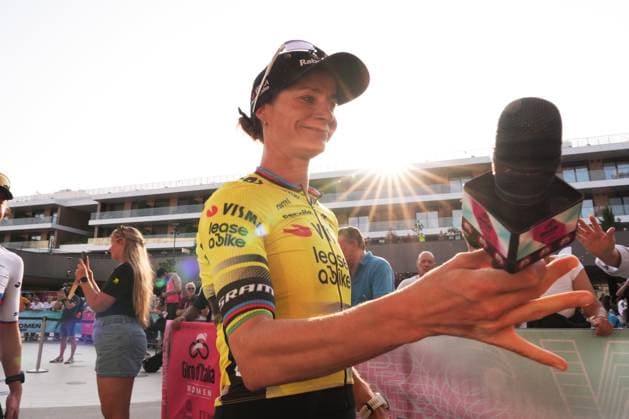 VOS Marianne during the team presentation ahead of the Giro d™Italia women cycling race in Bergamo. The race starts on Sunday July 6, with the first Tudor ITT stage over 14,2 km, from and to Bergamo, North Italy - Saturday, July 5, 2025. - cycling .  Copyright: xMassimoxPaolone LaPressex