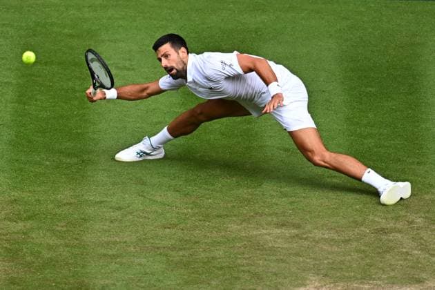 2025 Wimbledon Championships - Day 6 Novak Djokovic (SRB) during his third round match at the 2025 Wimbledon Championships at the AELTC in London, GREAT BRITAIN, on July 5, 2025. Photo by Corinne Dubreuil ABACAPRESS.COM London United Kingdom  Copyright: xDubreuilxCorinne ABACAx
