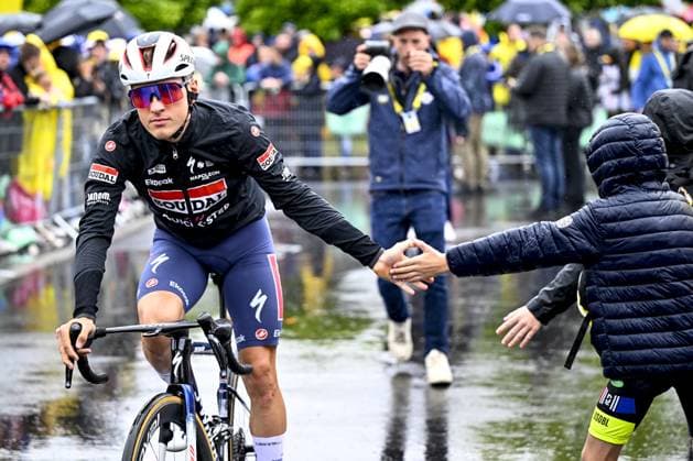 Belgian Ilan Van Wilder of Soudal Quick-Step pictured at the start of the second stage of the 2025 Tour de France cycling race, from Lauwin-Planque to Boulogne-sur-Mer (212 km), on Sunday 06 July 2025 in France. The 112th edition of the Tour de France starts on Saturday 5 July in Lille, and will finish in Paris on the 27th of July. JASPERxJACOBS  x128532380x