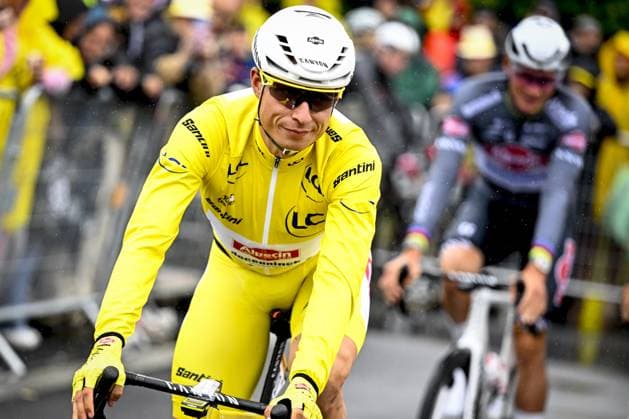 Belgian Jasper Philipsen of Alpecin-Deceuninck wearing the yellow jersey pictured at the start of the second stage of the 2025 Tour de France cycling race, from Lauwin-Planque to Boulogne-sur-Mer (212 km), on Sunday 06 July 2025 in France. The 112th edition of the Tour de France starts on Saturday 5 July in Lille, and will finish in Paris on the 27th of July. JASPERxJACOBS  x128532580x