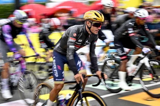 Belgian Remco Evenepoel of Soudal Quick-Step pictured at the start of the second stage of the 2025 Tour de France cycling race, from Lauwin-Planque to Boulogne-sur-Mer (212 km), on Sunday 06 July 2025 in France. The 112th edition of the Tour de France starts on Saturday 5 July in Lille, and will finish in Paris on the 27th of July. JASPERxJACOBS  x128532760x