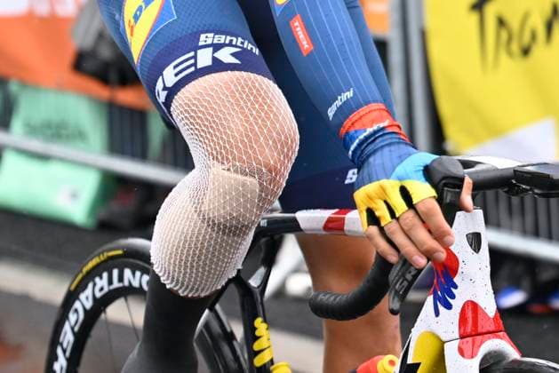 Tour de France 2025 Stage 2 BOULOGNE-SUR-MER, FRANCE - JULY 06 : Nys Thibau (BEL) of Lidl - Trek before the start of the race during stage 2 of the 112th edition of Tour de France an UCI World Tour 2.UWT cycling road race stage for Men Elite of 212 km with start in Lauwin-Planque and finish in Boulogne-sur-Mer on July 6, 2025 in Boulogne-sur-Mer, France, 06 07 2025 ( Motordriver Kenny Verfaillie - Boulogne-sur-Mer France  Copyright: xJanxDexMeuleneirx