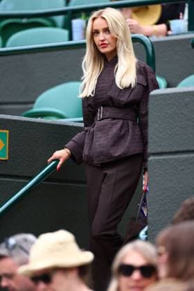 Morgan Riddle, girlfriend of Taylor Fritz, watching the action on Court No.1 Wimbledon Tennis Championships, Day 7, The All England Lawn Tennis and Croquet Club, London, UK - 06 Jul 2025London The All England Lawn Tennis and United Kingdom  Copyright: xJamesxMarsh Shutterstockx 15387062n