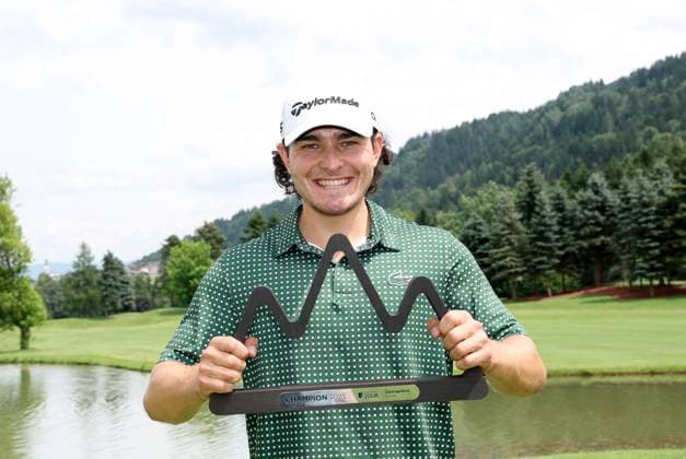 GOLF - Interwetten Open HAUS,AUSTRIA,06.JUL.25 - GOLF - Interwetten Open, HotelPlanner Tour, Golfclub Schladming. Image shows Maximilian Steinlechner (AUT). keywords: trophy.  GEPAxpictures xHansxOberlaender