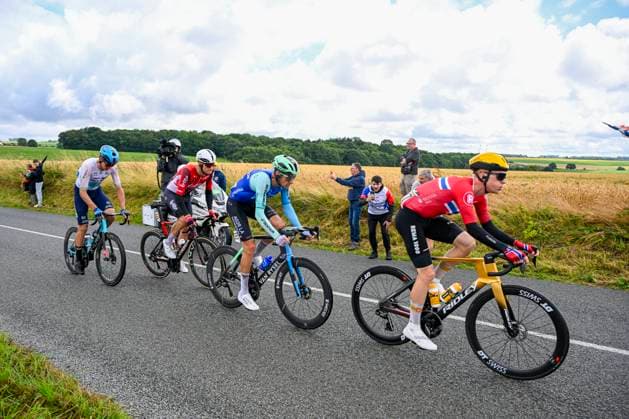 Tour de France 2025 Stage 2 BOULOGNE-SUR-MER, FRANCE - JULY 06 : Illustration picture of the escape pack, Armirail Bruno (FRA) of Decathlon AG2R La Mondiale Team, Fedorov Yevgeniy (KAZ) of XDS Astana Team, Van Moer Brent (BEL) of Lotto, Van Moer Brent (BEL) of Lotto, Leknessund Andreas (NOR) of Uno-X Mobility during stage 2 of the 112th edition of Tour de France an UCI World Tour 2.UWT cycling road race stage for Men Elite of 212 km with start in Lauwin-Planque and finish in Boulogne-sur-Mer on July 6, 2025 in Boulogne-sur-Mer, France, 06 07 2025 ( Motordriver Kenny Verfaillie - Boulogne-sur-Mer France  Copyright: xJanxDexMeuleneirx
