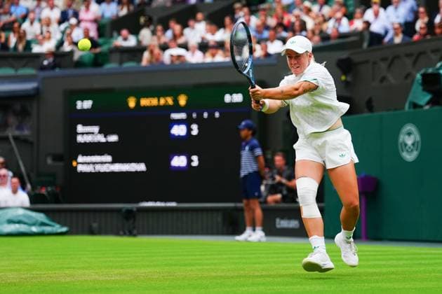 Sonay Kartal during her fourth round match Wimbledon Tennis Championships, Day 7, The All England Lawn Tennis and Croquet Club, London, UK - 06 Jul 2025London The All England Lawn Tennis and United Kingdom  Copyright: xJavierxGarcia Shutterstockx 15387061am