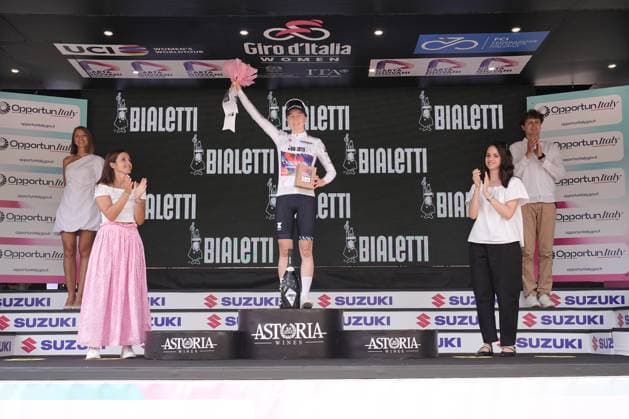 White Jersey , Antonia Niedermaier (Canyon SRAM zondacrypto) during the 1st stage of the Giro d™Italia Women, Tudor ITT from Bergamo to Bergamo, Italy Sunday, July 06, 2025. - cycling .  Copyright: xMarcoxAlpozzi LaPressex