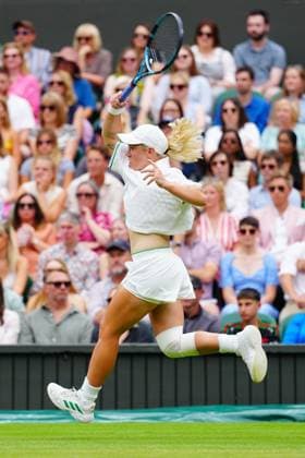 Sonay Kartal during her fourth round match Wimbledon Tennis Championships, Day 7, The All England Lawn Tennis and Croquet Club, London, UK - 06 Jul 2025London The All England Lawn Tennis and United Kingdom  Copyright: xJavierxGarcia Shutterstockx 15387061aq