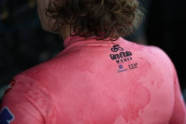 Pink Jersey Marlen Reusser (Movistar Team) during the 1st stage of the Giro d™Italia Women, Tudor ITT from Bergamo to Bergamo, Italy Sunday, July 06, 2025. - cycling .  Copyright: xAlessandroxGarofalox
