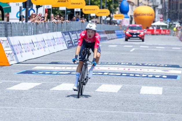 Marlen Reusser during Giro d Italia Women - Stage 1 - Bergamo Bergamo, Giro d Italia race in Bergamo, Italy, July 06 2025  Copyright: xTommasoxBerardi IPAxSportx xipa-agency.netx xx IPA_60020615 IPA_Agency_IPA60020615