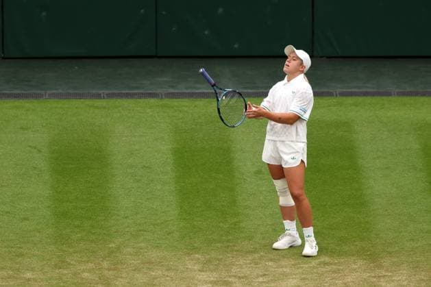 Sonay Kartal during her fourth round match Wimbledon Tennis Championships, Day 7, The All England Lawn Tennis and Croquet Club, London, UK - 06 Jul 2025London The All England Lawn Tennis and United Kingdom  Copyright: xEllaxLing Shutterstockx 15387063d