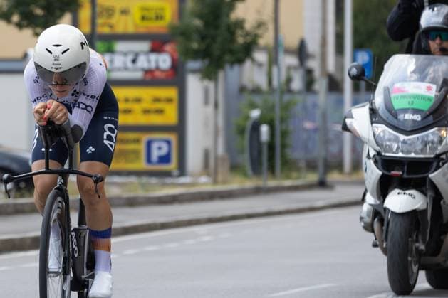 LONGO BORGHINI Elisa (ITA), UAE Team ADQ during Bergamo-Bergamo Tudor ITT, Giro d Italia Women 2025, Bergamo, Italy on July 6, 2025 during Giro d Italia Women - Stage 1 - Bergamo Bergamo, Giro d Italia race in Bergamo, Italy, July 06 2025  Copyright: xValerioxOrigo IPAxSportx xipa-agency.netx xx IPA_60021301 IPA_Agency_IPA60021301