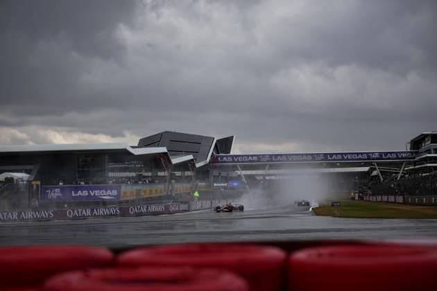 F1 - BRITISH GRAND PRIX 2025 16 LECLERC Charles (mco), Scuderia Ferrari SF-25, action during the Formula 1 Qatar Airways British Grand Prix 2025, 12th round of the 2025 FIA Formula One World Championship, WM, Weltmeisterschaft from July 4 to 6, 2025 on the Silverstone Circuit, in Silverstone, United Kingdom - SilverstoneUnited Kingdom  Copyright: xEricxAlonsox