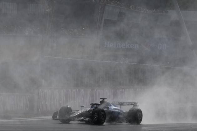 F1 British Grand Prix 2025 Alexander Albon of Williams during the Formula 1 British Grand Prix at Silverstone Circuit in Northampton, Great Britain on July 6, 2025. Northampton United Kingdom  Copyright: xJakubxPorzyckix originalFilename:porzycki-f1britis250706_npk6K.jpg