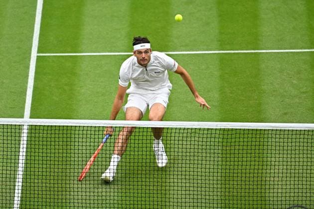 Wimbledon Championships - Day 7 - London Taylor Fritz (USA) during his fourth round match at the 2025 Wimbledon Championships at the AELTC in London, England, UK on July 6, 2025. Photo by Corinne Dubreuil ABACAPRESS.COM London England United Kingdom  Copyright: xDubreuilxCorinne ABACAx
