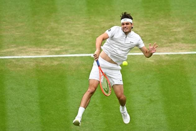 Wimbledon Championships - Day 7 - London Taylor Fritz (USA) during his fourth round match at the 2025 Wimbledon Championships at the AELTC in London, England, UK on July 6, 2025. Photo by Corinne Dubreuil ABACAPRESS.COM London England United Kingdom  Copyright: xDubreuilxCorinne ABACAx