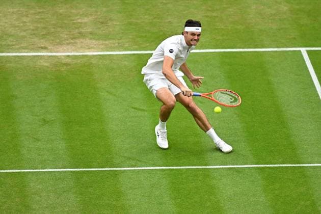 Wimbledon Championships - Day 7 - London Taylor Fritz (USA) during his fourth round match at the 2025 Wimbledon Championships at the AELTC in London, England, UK on July 6, 2025. Photo by Corinne Dubreuil ABACAPRESS.COM London England United Kingdom  Copyright: xDubreuilxCorinne ABACAx