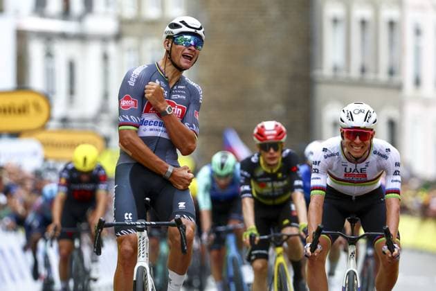 Cycling, Tour de France, Mathieu van der Poel wins stage 2